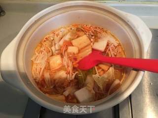 韩式牛肉泡菜汤的做法步骤:6