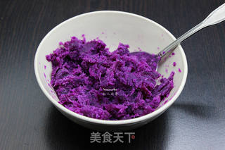 紫薯蒸月饼 的做法步骤:3
