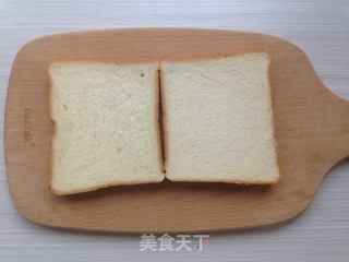香肠鸡蛋三明治的做法步骤:4