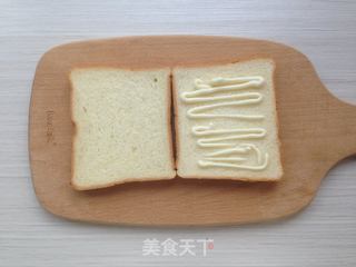 香肠鸡蛋三明治的做法步骤:5