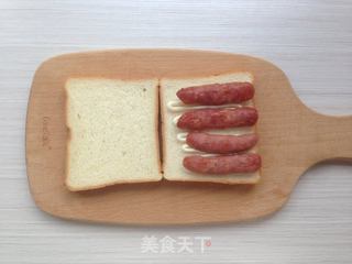 香肠鸡蛋三明治的做法步骤:6