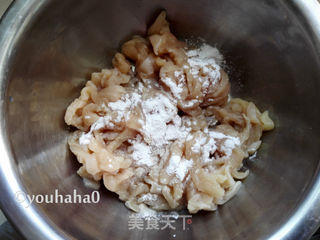 鱼香鸡丝的做法步骤:2