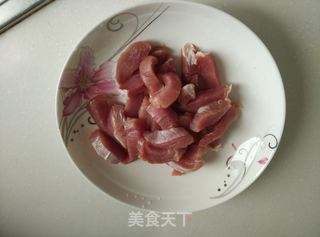 焦熘肉段的做法步骤:2