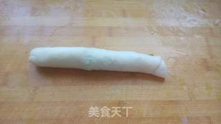 烫面葱花饼的做法步骤:10