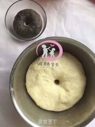 果果妈咪?熊猫奶黄色?的做法步骤:3