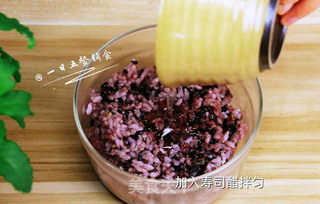 桃红大虾寿司卷的做法步骤:10