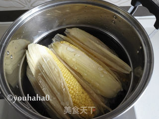 清甜煮玉米的做法步骤:3