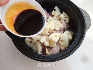 藕块炖排骨的做法步骤:8