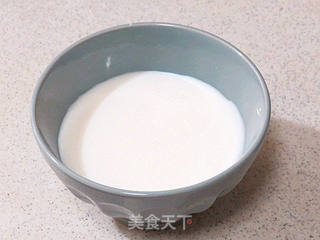 夏日爽口冷品。【西瓜牛奶冻】的做法步骤:6