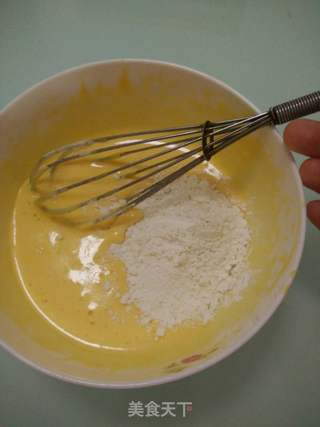 牛奶蛋黄饼的做法步骤:4