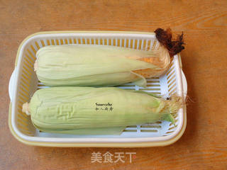 蜜汁烤玉米的做法步骤：1