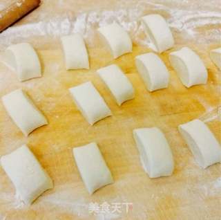 香菇猪肉包子的做法步骤:5