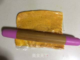 金沙花卷的做法步骤:6