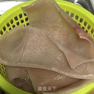 肉皮冻的做法步骤:3