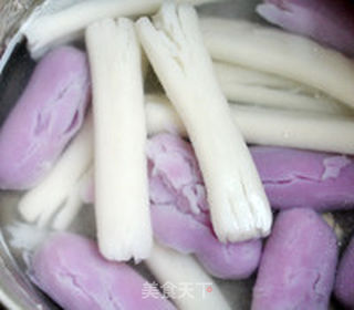 肥牛鱼饼炒年糕的做法步骤:5
