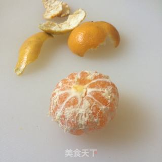 糖水蜜桔的做法步骤:2