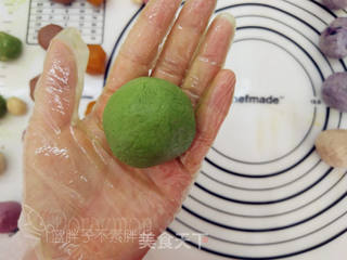 超高颜值的桃山皮月饼的做法步骤:5