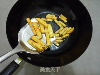 香辣椒盐土豆虾的做法步骤:11