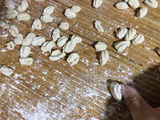 瓜丁麻食汤的做法步骤:17