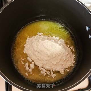 法式奶油蘑菇浓汤的做法步骤:3