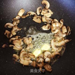 法式奶油蘑菇浓汤的做法步骤:10