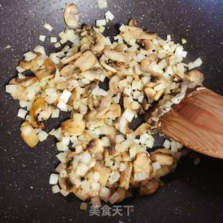 法式奶油蘑菇浓汤的做法步骤:11