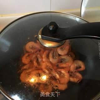 三杯虾的做法步骤:7