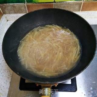 土豆丝汤的做法步骤:4