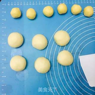 杏仁菠萝包的做法步骤:4
