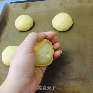 杏仁菠萝包的做法步骤:6