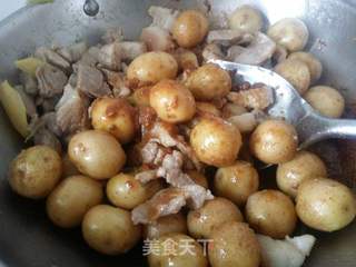 东北酱土豆的做法步骤:4