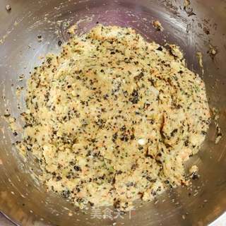 酸汤鲜鱼馄饨的做法步骤:7
