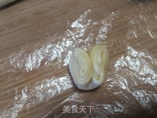 榨菜鲜肉月饼的做法步骤:17
