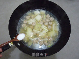 冬瓜丸子汤的做法步骤:11