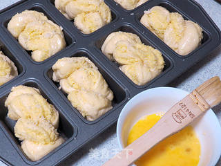 香酥美味的椰蓉面包【可可娜滋】的做法步骤:15