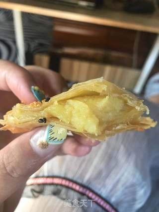 快手简单榴莲酥的做法步骤:16