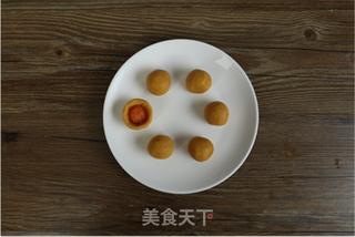 中秋新品~奶黄流心月饼的做法步骤:9