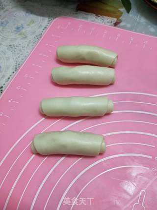 红豆沙蛋黄酥的做法步骤:17