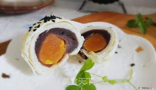 红豆沙蛋黄酥的做法步骤:28
