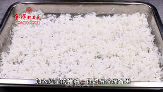 野山椒牛肉炒饭的做法步骤:3
