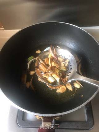 超级好吃的麻辣红油的做法步骤:4
