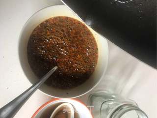超级好吃的麻辣红油的做法步骤:7
