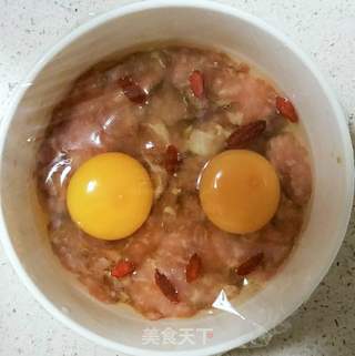 肉末蒸双蛋的做法步骤:3