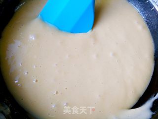 酸奶戚风蛋糕(非水浴法)的做法步骤:6