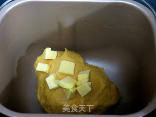 萌萌滴【挤挤小黄鸡面包】的做法步骤:4