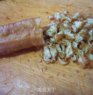 剩菜翻新——鲜虾味韭菜盒子的做法步骤:3