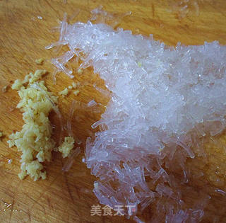 剩菜翻新——鲜虾味韭菜盒子的做法步骤:4