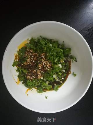 酸辣汤水饺的做法步骤：3