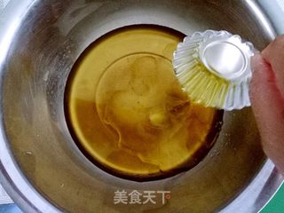 手作月饼#今年给咱爸妈送爱意浓浓月饼#的做法步骤:3