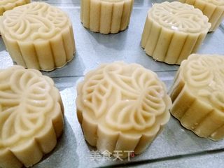 手作月饼#今年给咱爸妈送爱意浓浓月饼#的做法步骤:12